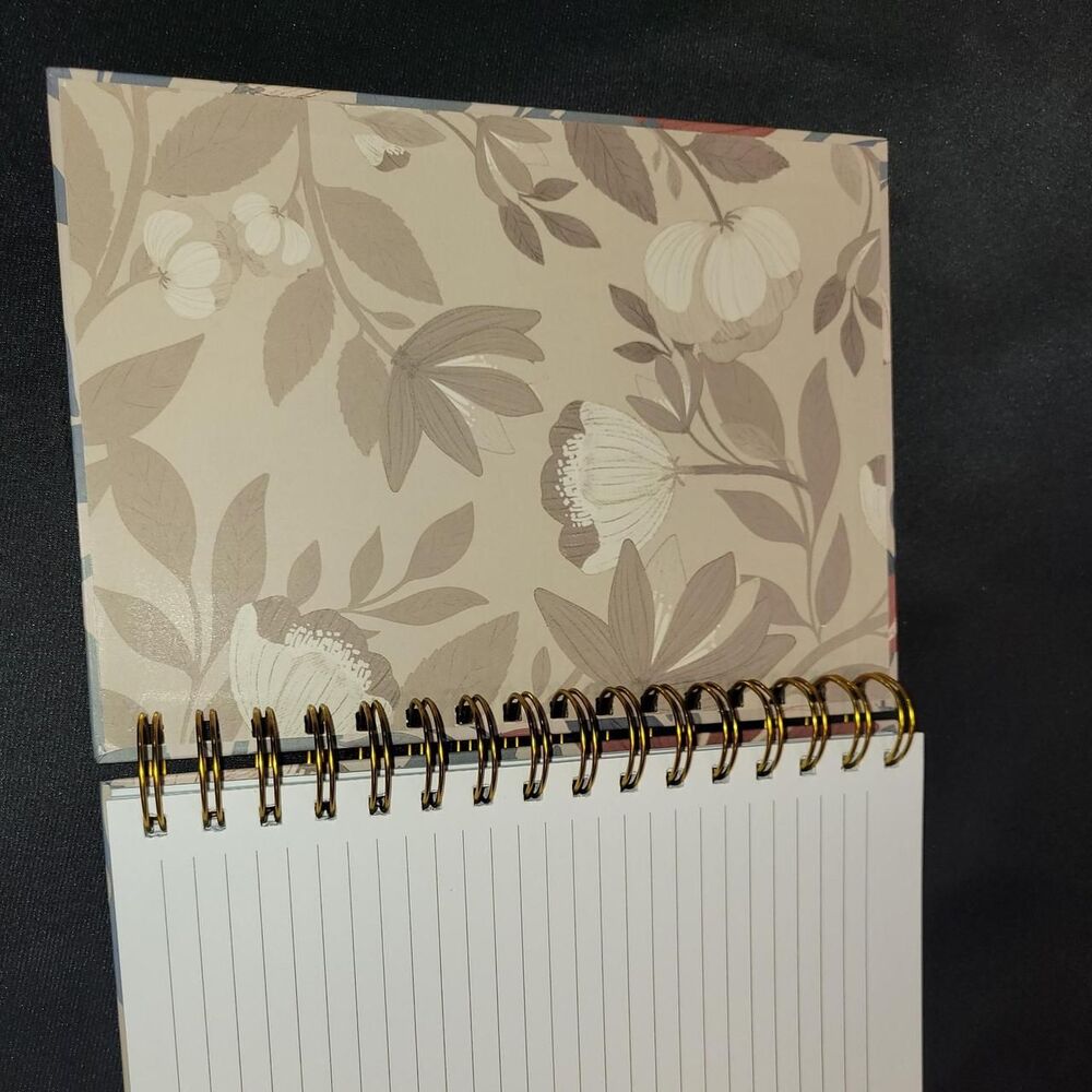 Religious notebook with Paper-mate multi \ - Picture 3 of 7